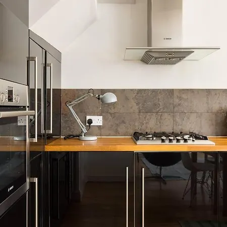 The Perfect Portobello Loft Apartment London