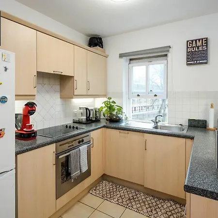 Superb Cozy Flat In Lovely Area Apartment