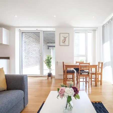 La Creme 1 Bed - Canning Town *