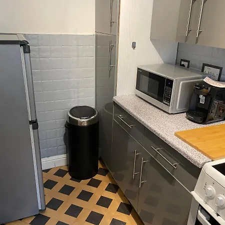 Surrey Docks Se16 Near Canada Water N Easy Access Canary Wharf Apartment