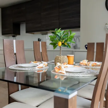 Star London Bell Lane 3-bed Haven Apartment Hendon