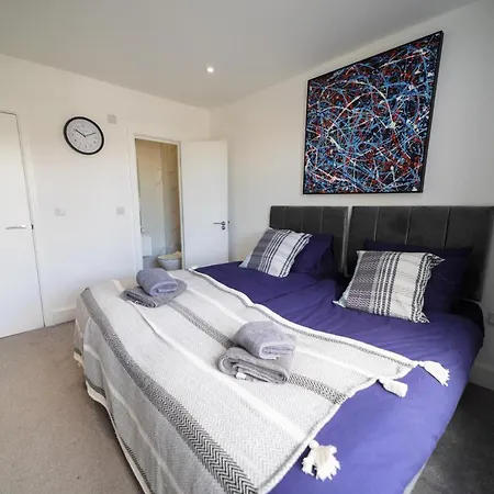 Star London Bell Lane 3-bed Haven Apartment *