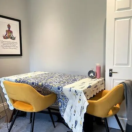 Apartment Superb 1-bedroom Flat In The Heart Of Notting Hill *