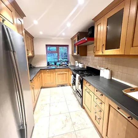 Huge Modern Family London Casa vacanze *
