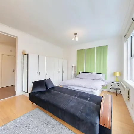 Apartment Stunning One Bedroom Studio In Tooting Broadway London
