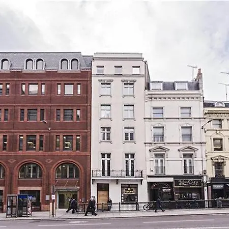 Apple St Pauls
