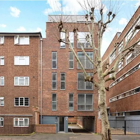 Flat 1 Bevenden Apartment *