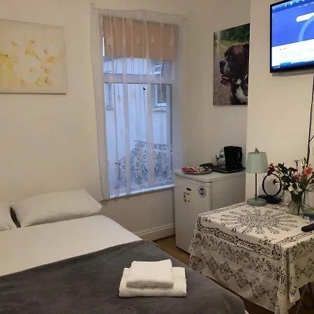 Double Location 2 Plumstead (Greater London)