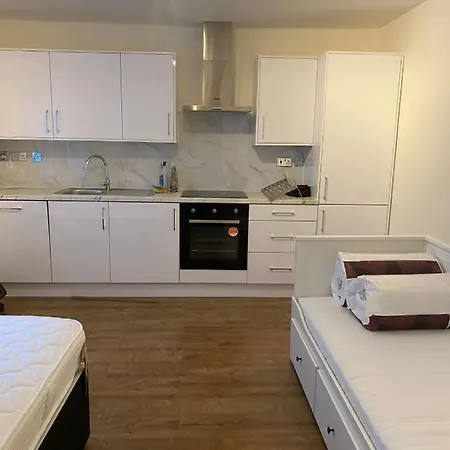 Apartment Harrods *