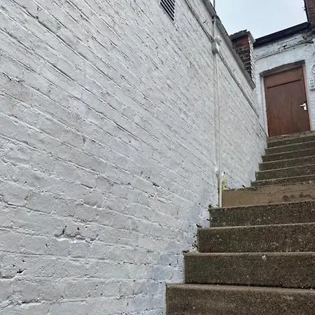 1 Spacious 2-bed * Barnet