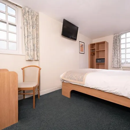 Fox Connaught 3*