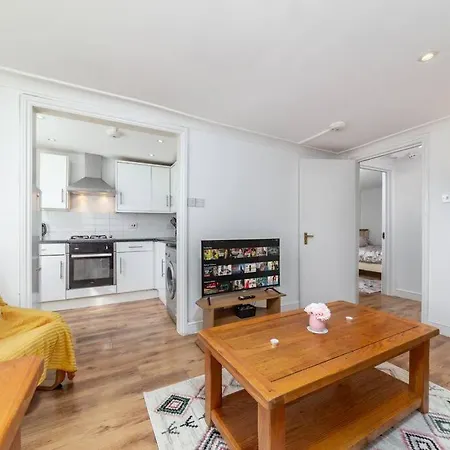 Apartment Lovely One Bedroom Flat On Edgware Road #03 London
