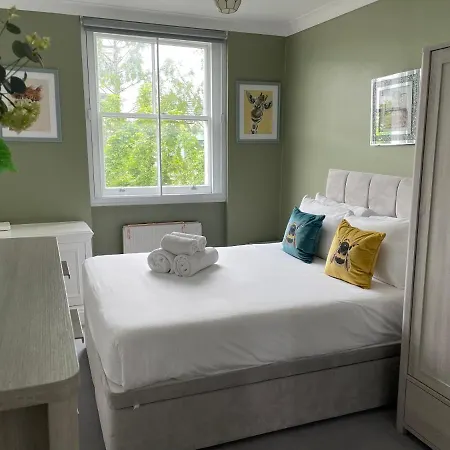 Superb 1-bedroom Flat In The Heart Of Notting Hill *