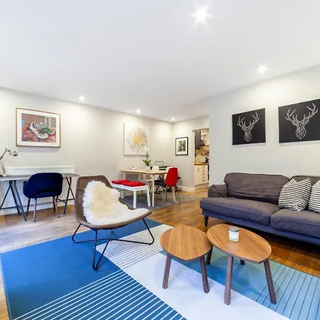 Lovely 2 Bedroom Notting Hill Flat Wgarden *