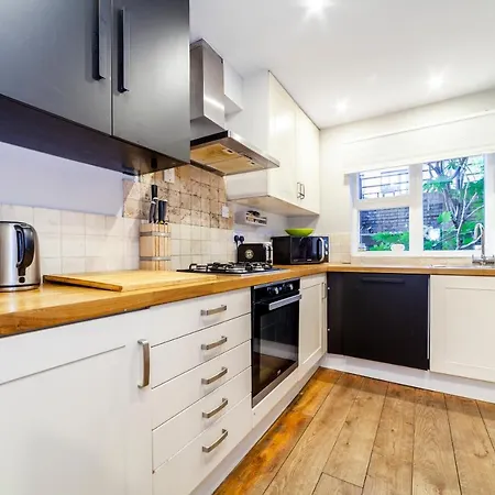 Lovely 2 Bedroom Notting Hill Flat Wgarden London
