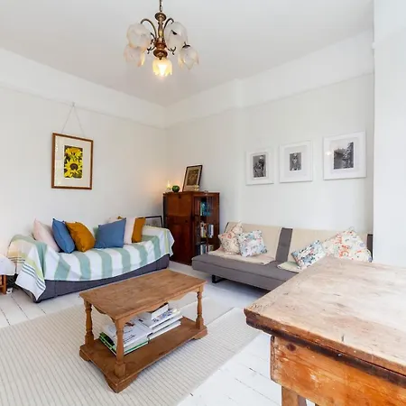 Lovely 1 Bdr Apt In Victorian House, Kilburn Apartment *