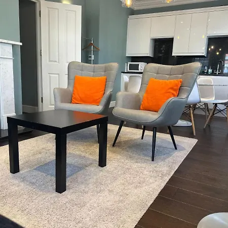 Elegant 2 Bed In Mayfair, Next To Hyde Park *