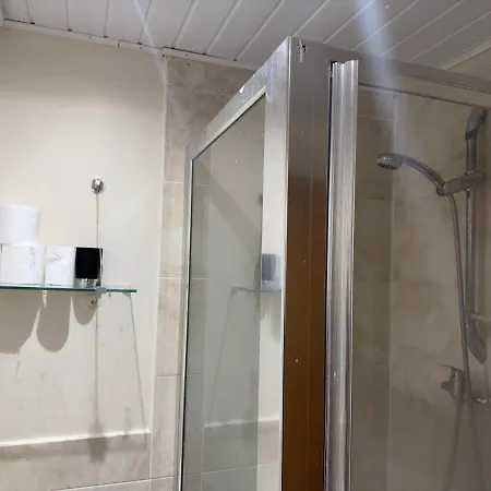 Lovely 2 Bedroom Family Holiday *