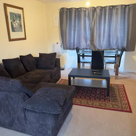Holiday home Lovely 2 Bedroom Family Holiday Thamesmead (Greater London)