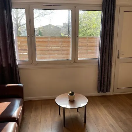 Sootheus - Cosy Surrey Quays Apartment