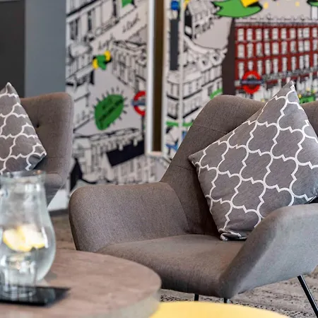 Heeton Concept - Kensington Hotell 3*