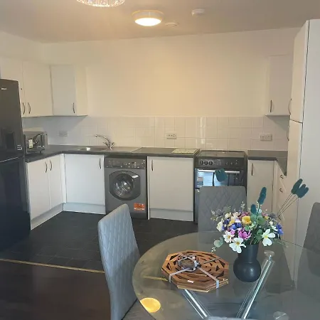 Deluxe 2-bedroom Away Appartement Erith