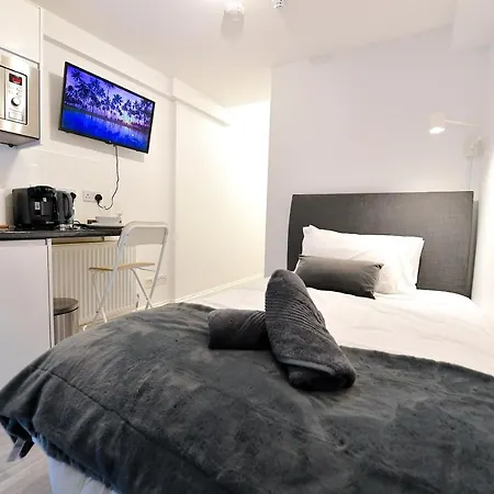Stylish By Luxestays Fulham Apartman London