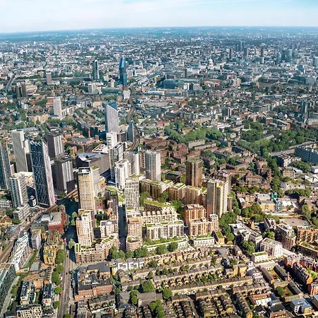 Palace - Excellent In Zone 1 London