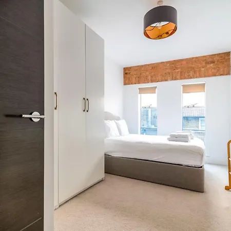 Apartment Trendy Elephant And Castle