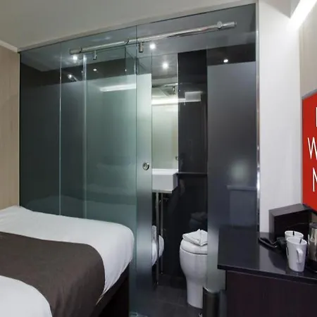 Hotel The Z Victoria 3*