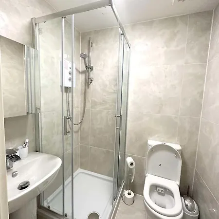 Private In - Kensington *