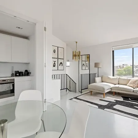 Luxurious Harrods Penthouse With Stunning Views Appartamento Londra