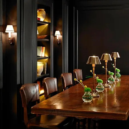 Marriott Park Lane 5*