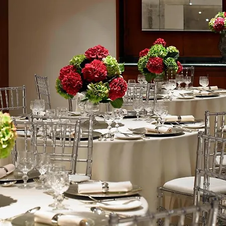 Marriott Park Lane 5*