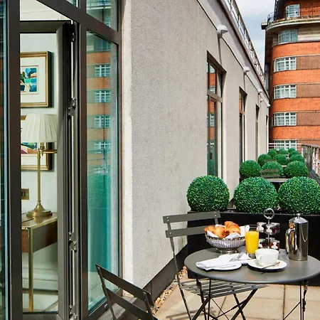 Marriott Park Lane 5*