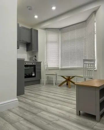 Apartamento East Self Check In *