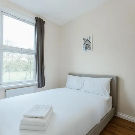 Mile End 57a