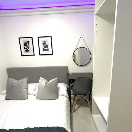 Apartment Modern Single In Kensington London