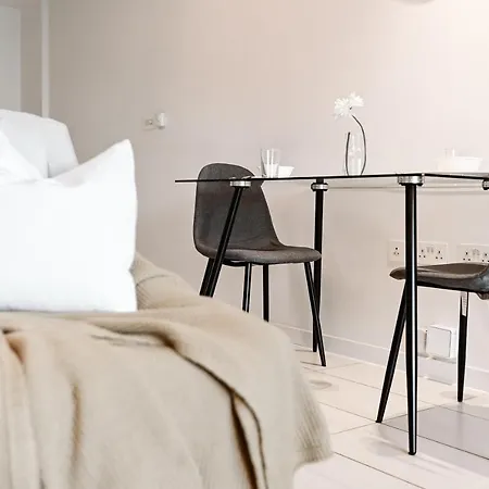 Apartment Khayat Homes - The Curve - One Bed *