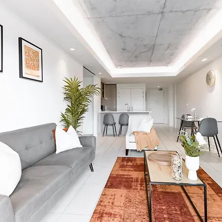 Khayat Homes - The Curve - One Bed Apartment London