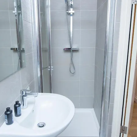 Apartment Evergreen Apartments-flat 5, *