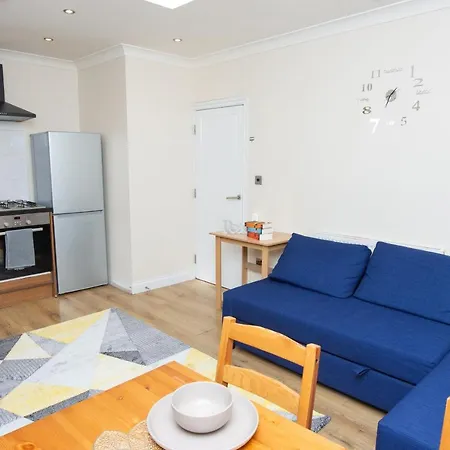 Apartment Evergreen Apartments-flat 5,