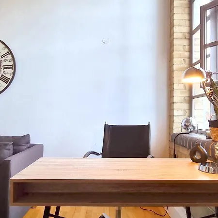Apartment Spacious Studio In Old St London