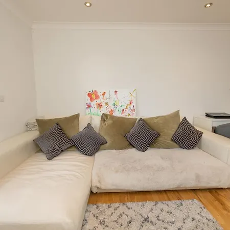 Newly Refurbished Homestay