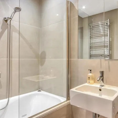 Apartment Modern 2 Bedrooms 2bathrooms Behind Nobu