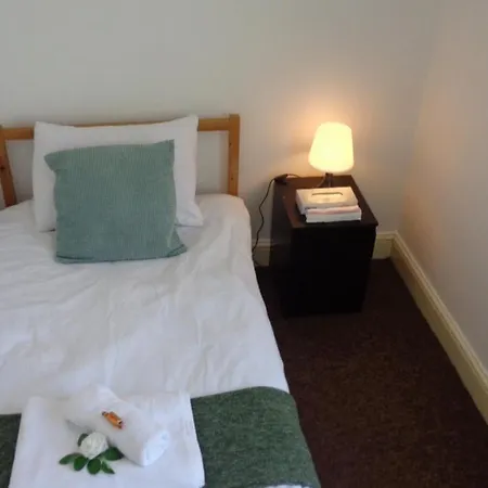 Barking Station Homestay Barking (Greater London)