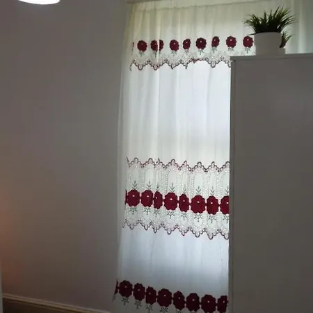 Barking Station Homestay Barking (Greater London)