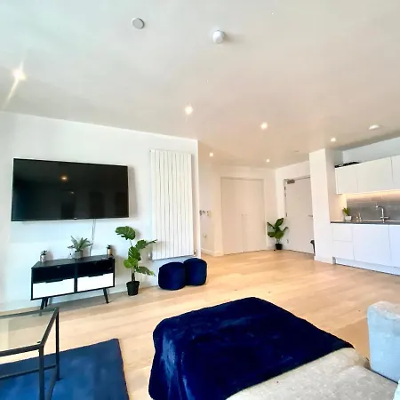 Apartment Md : Stunning 2 Bedroom 2 Bath - Royal Docks