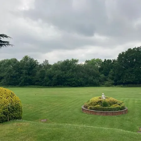 Hotel The Manor At Bickley Bromley