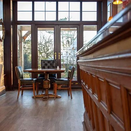 The Manor At Bickley Hotel